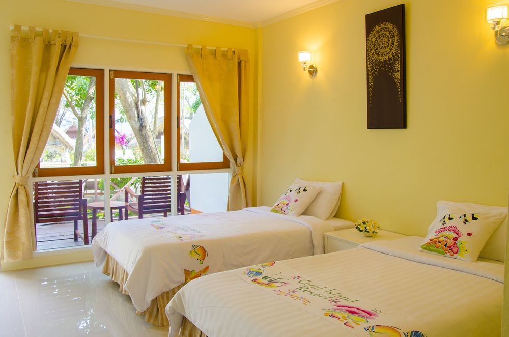Coral Island Resort Пхукет Экстерьер фото